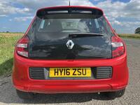 RENAULT TWINGO